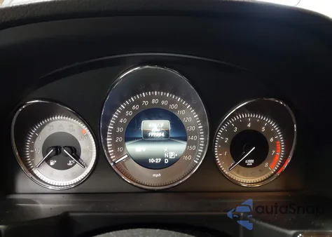 2015 Mercedes-Benz Glk 350 4Matic z USA, uszkodzony, nr VIN WDCGG8JB5FG349965